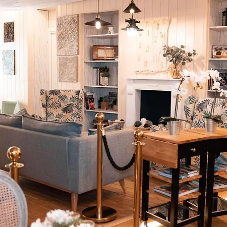 Epoca Guest house
